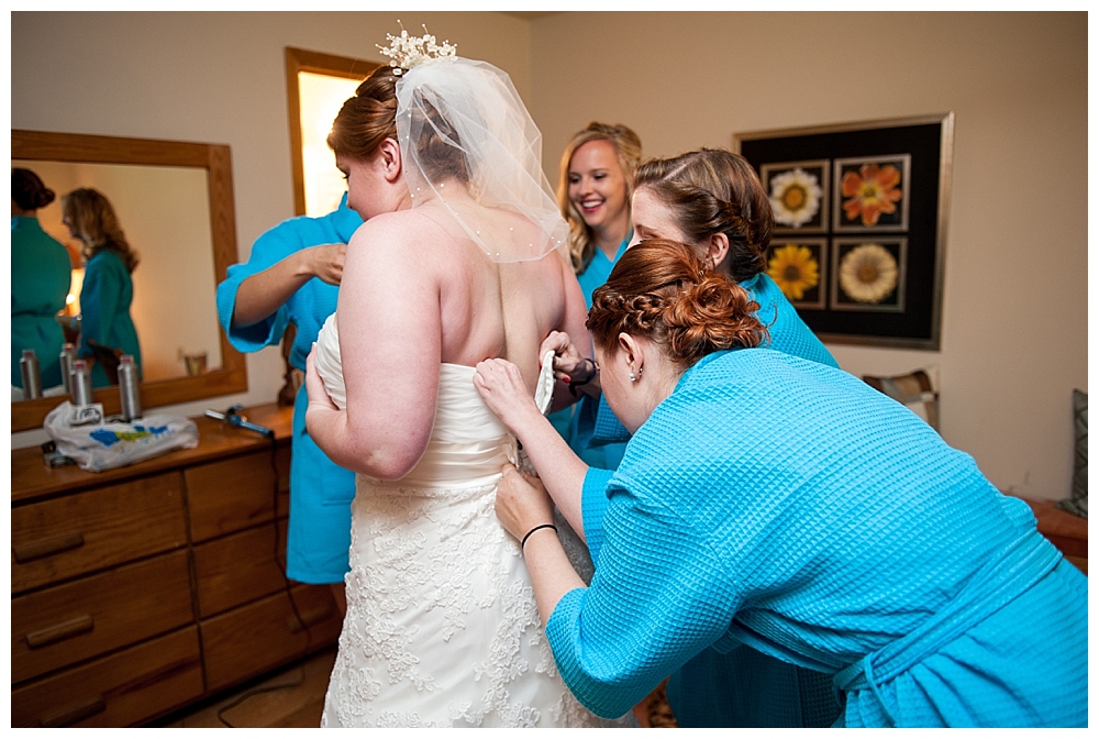 bride getting ready