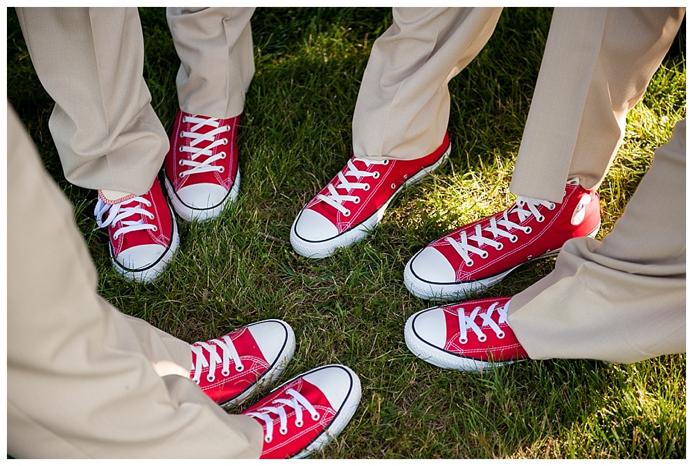 groomsmen red chuck taylors