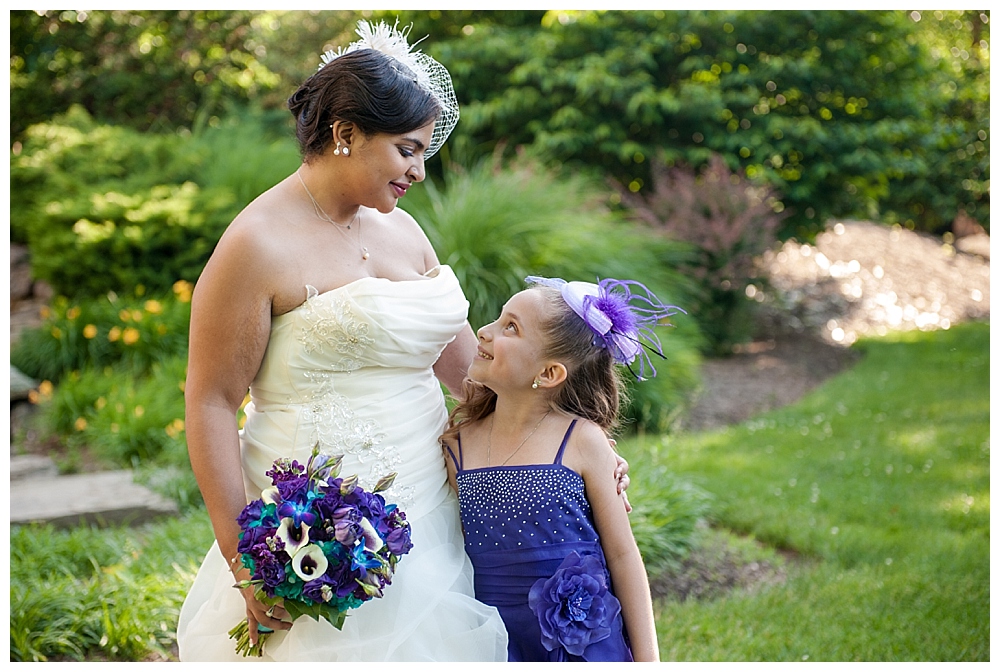 bride and daughter