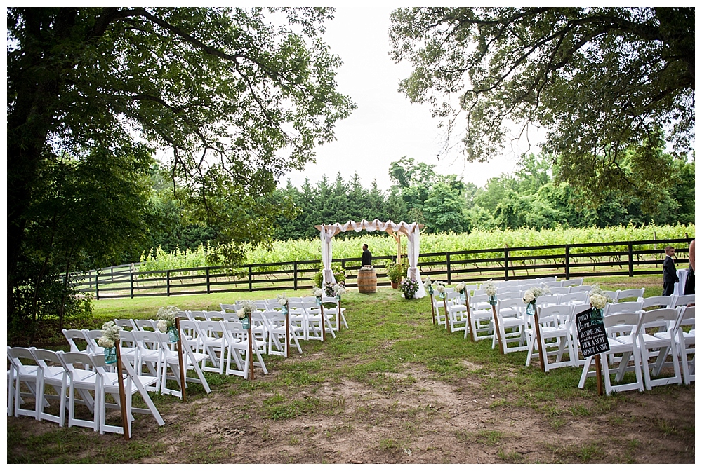 perigeaux winery wedding ceremony