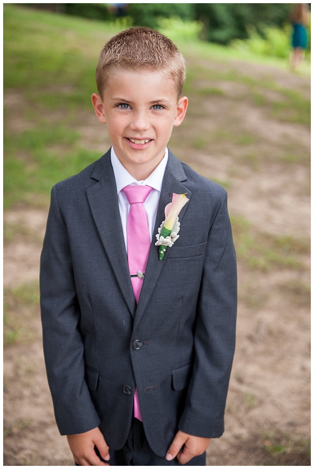 ring bearer with pink tie