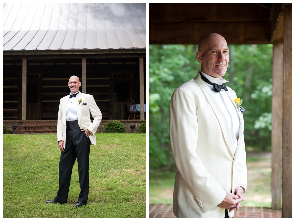 groom in black tie