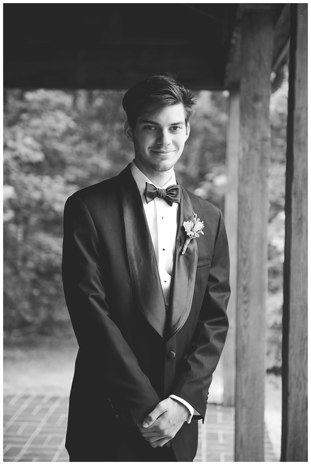 best man in tuxedo