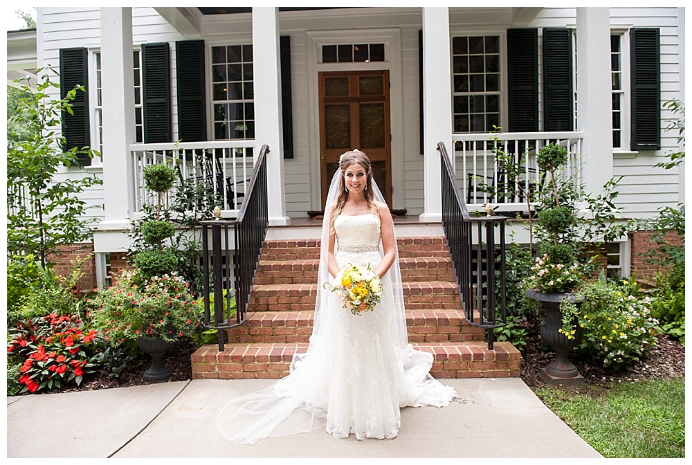 bridal portrait yellow bouquet