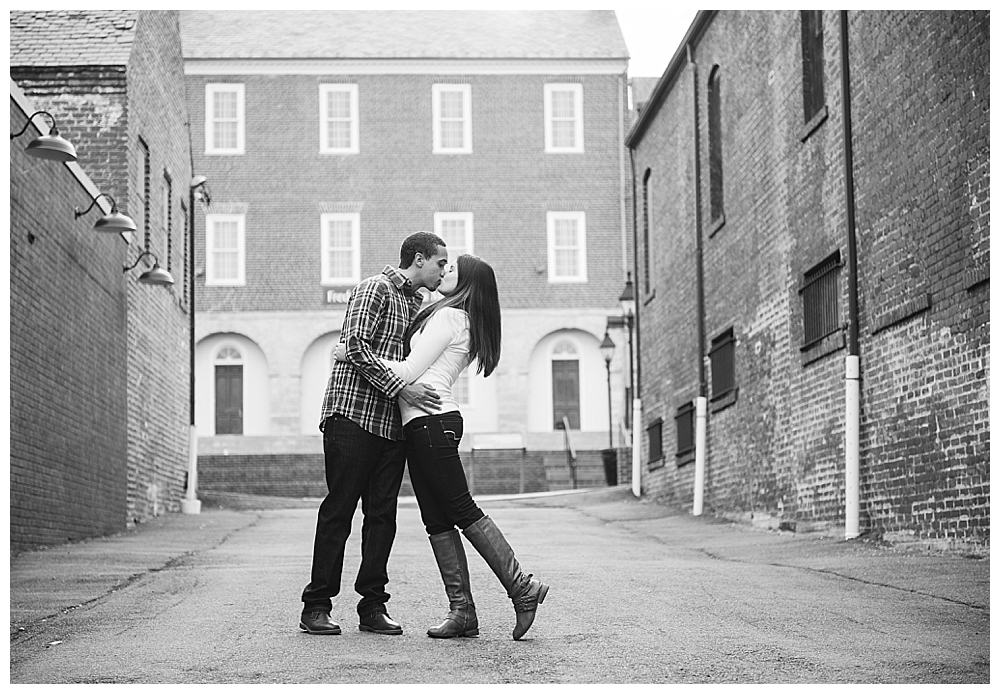 Fredericksburg engagement photography