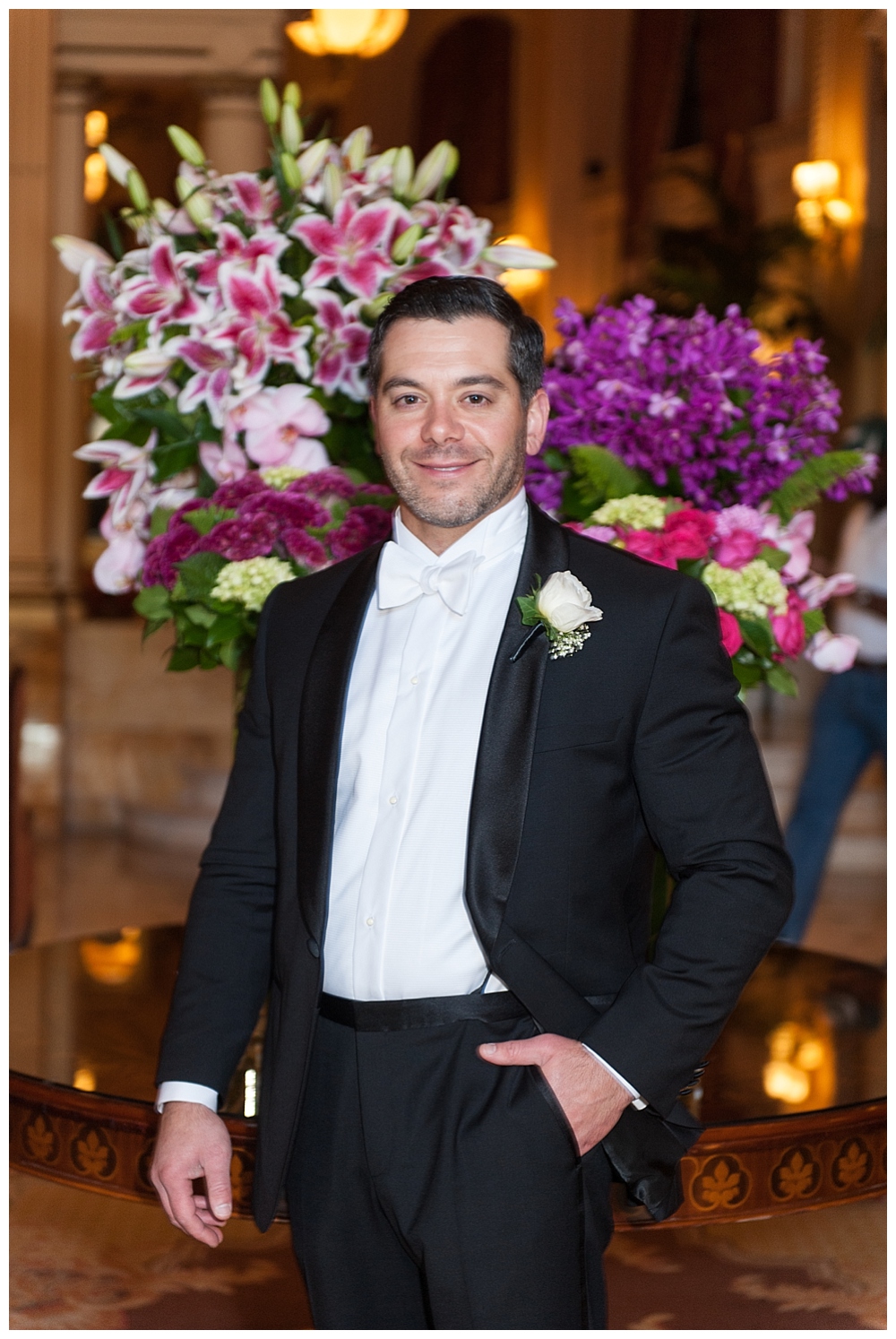 groom portrait willard hotel