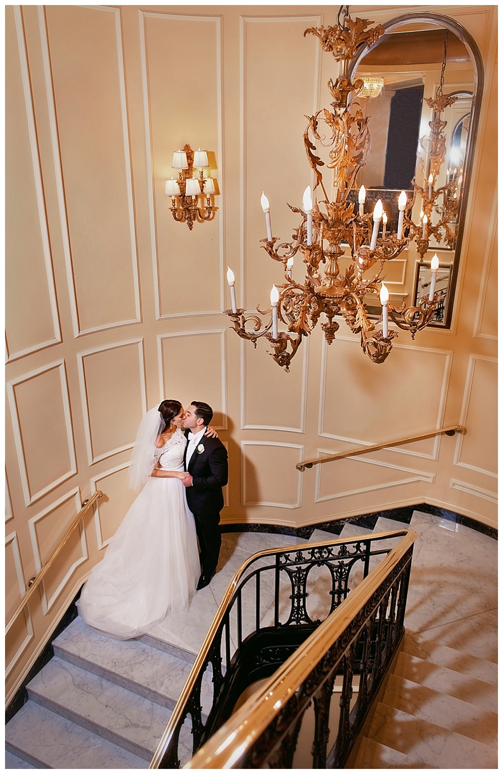 bride groom portrait willard hotel