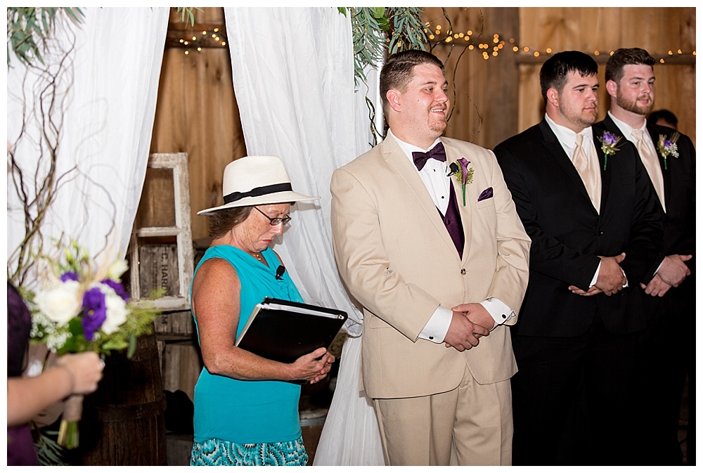 cloverdale barn wedding winchester va