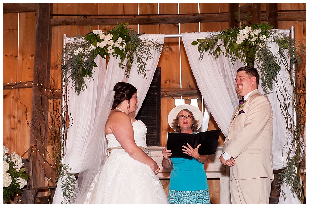 cloverdale barn wedding winchester va