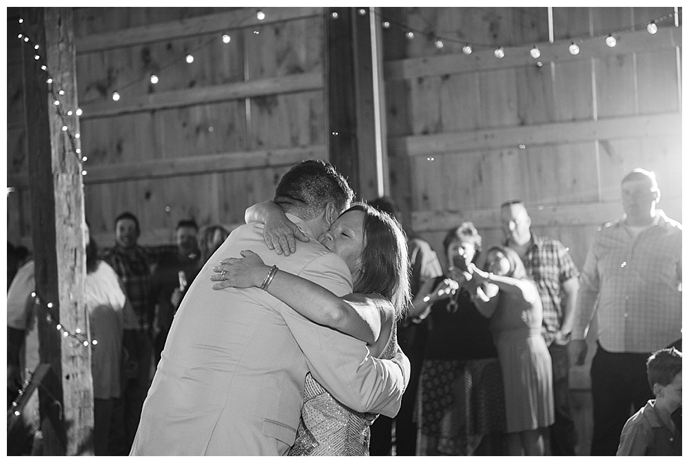 cloverdale barn wedding winchester va