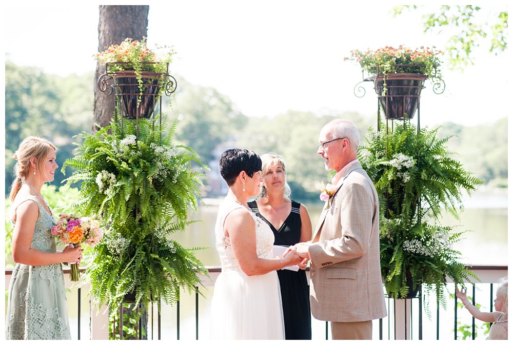 intimate maryland wedding