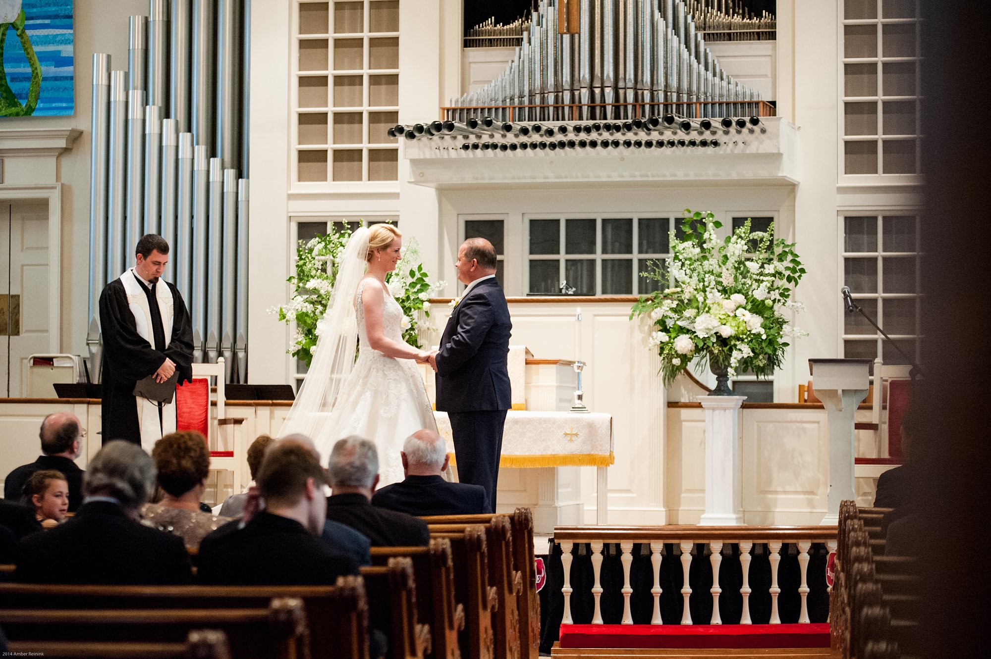 Wedding ceremony pictures at Washington Street United Methodist Church