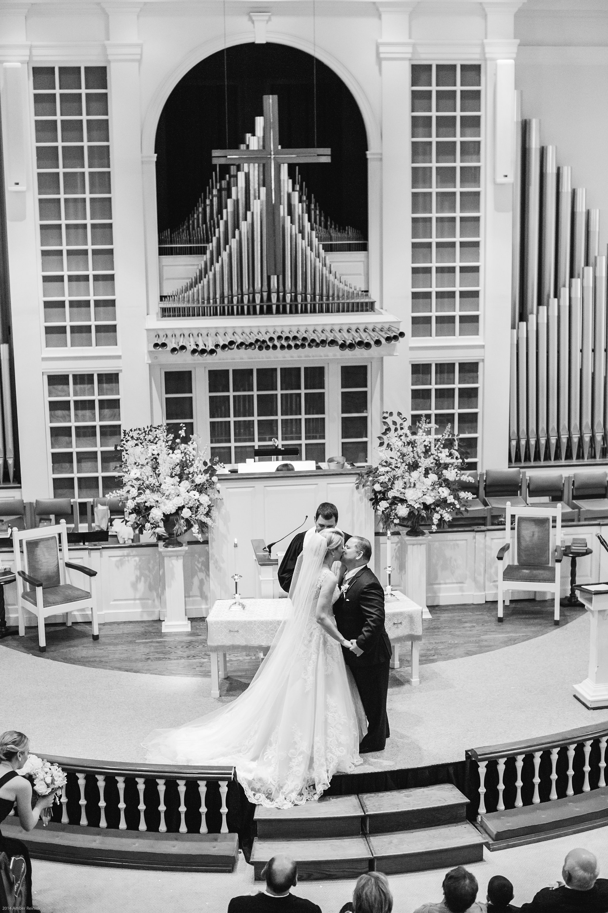 Wedding ceremony pictures at Washington Street United Methodist Church