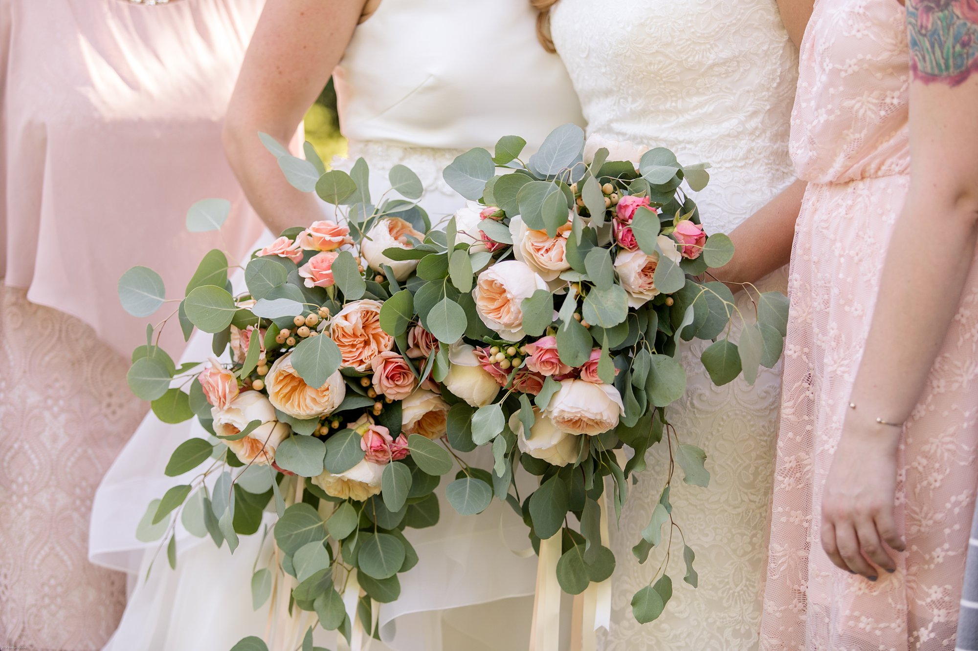 two brides fauquier springs country club wedding amber kay photography