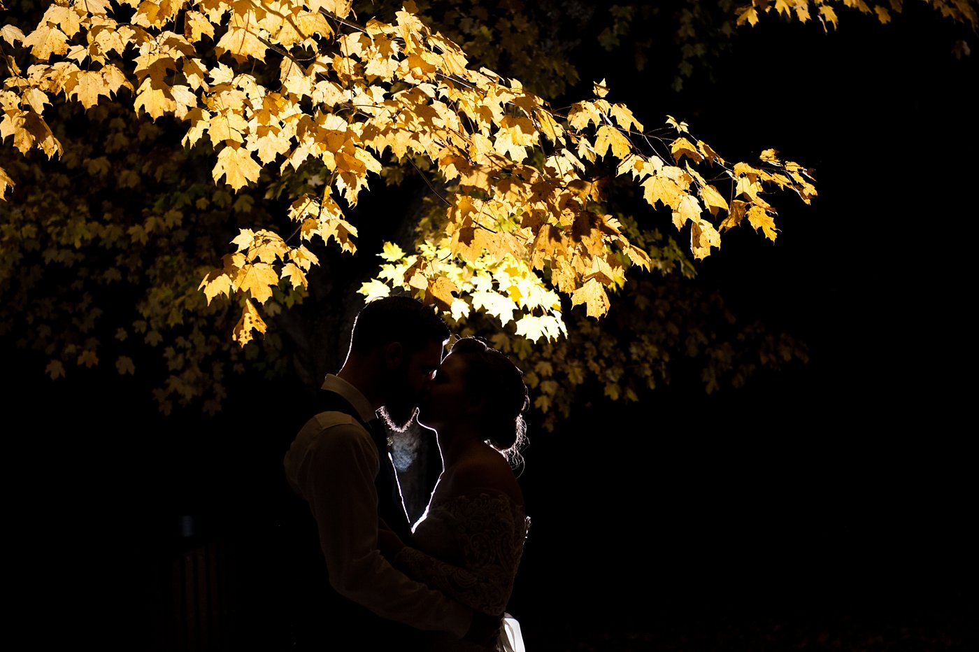 fall wedding woodlands at algonkian amber kay photography